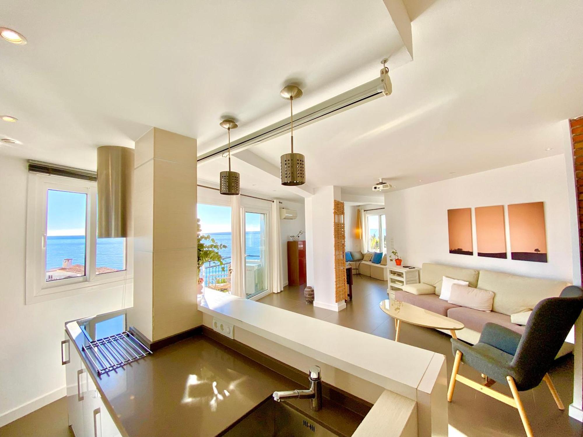 Modern Apartment Stunning Sea Views And Pool Nerja Exterior foto